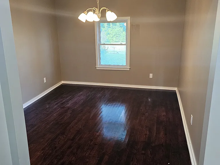 4822 Hillcrest Dr — Photo 10