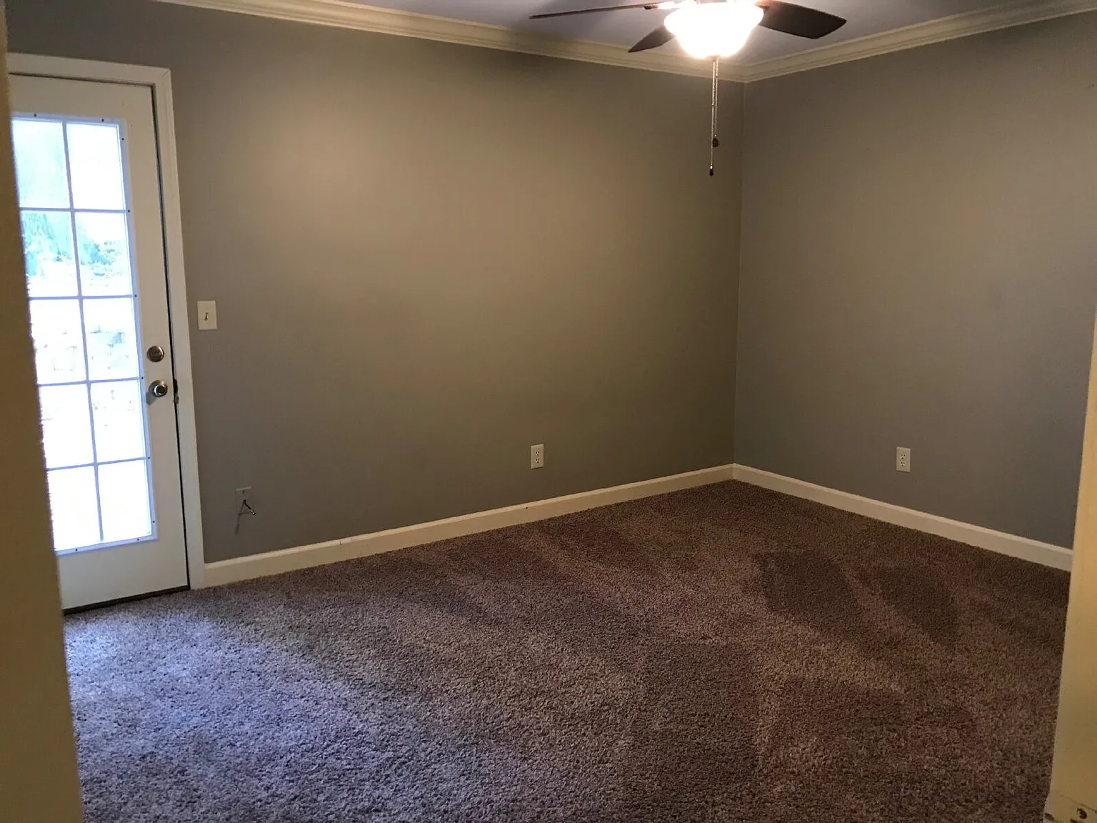 3 bed, 2.0 bath, 1625 sqft, $1,400 — Photo 4