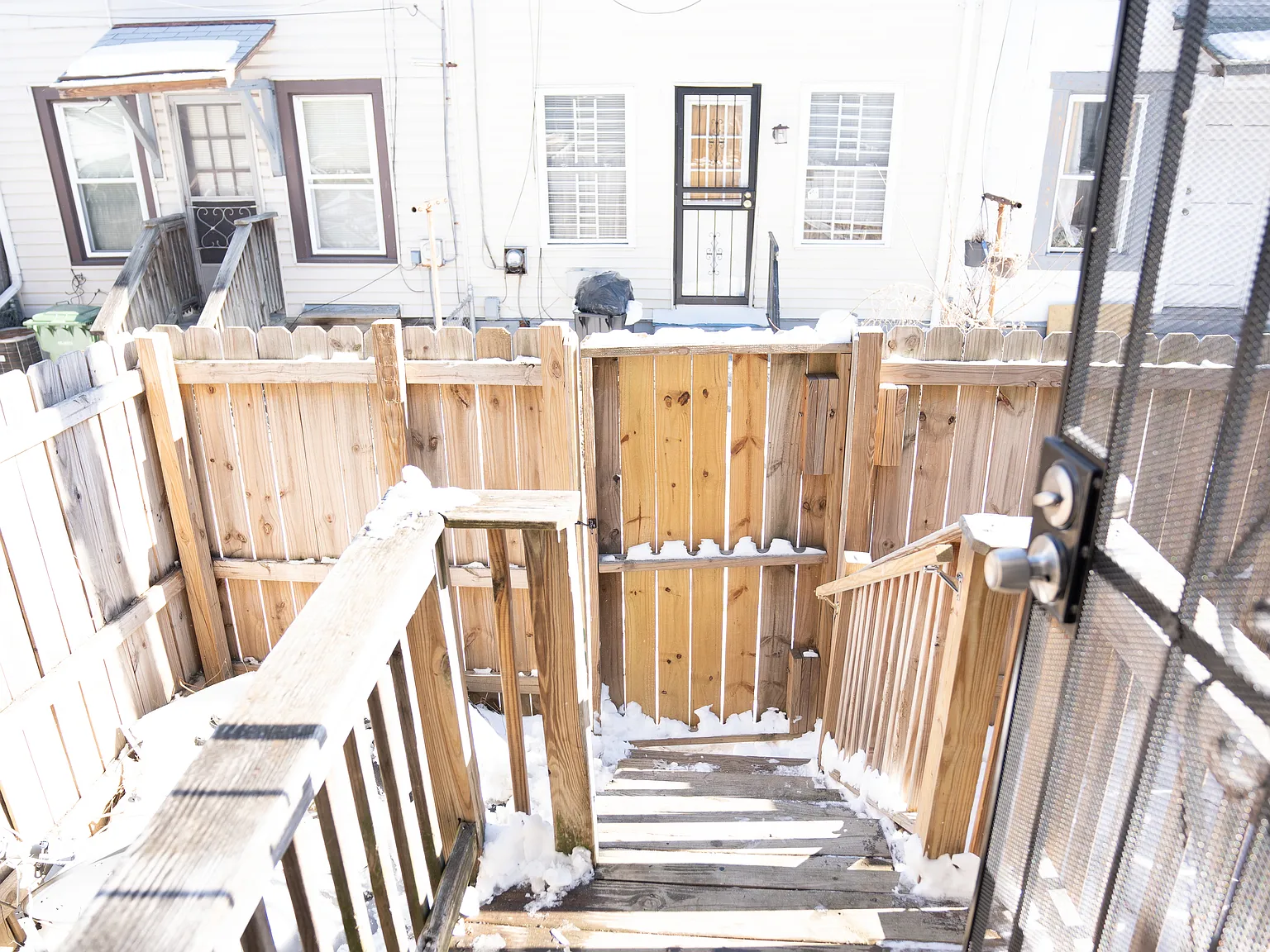 2 bed, 1.0 bath, $1,600 — Photo 4