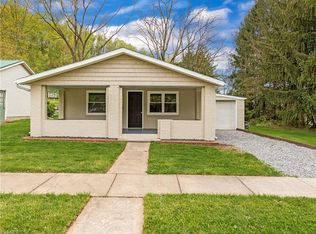 622 Crider Ave NE, New Philadelphia, OH 44663