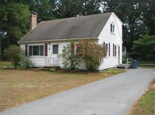 4 Lillian Rd, Westford, MA 01886