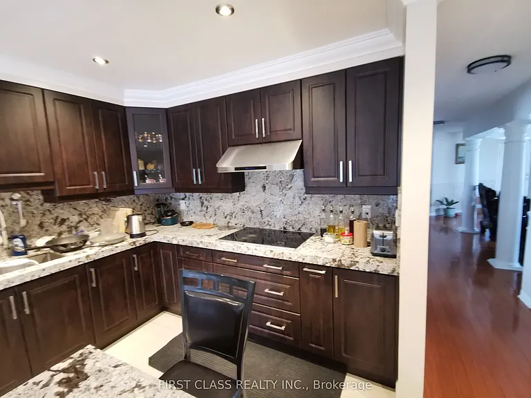 1300 Wesson Ct #2 — Photo 4