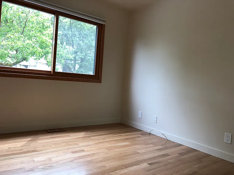 845 Reichert Ave #1 — Photo 16