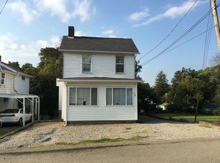 24 Sycamore St, Uniontown, PA 15401