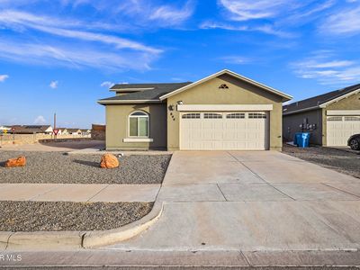 844 Nena Shapleigh Ln, El Paso, TX, 79927