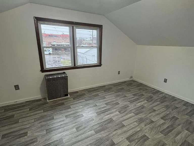 415 Washington Ave #2 — Photo 12