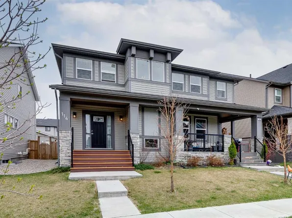 114 N Hillcrest Close SW, Airdrie, AB T4B 4H6