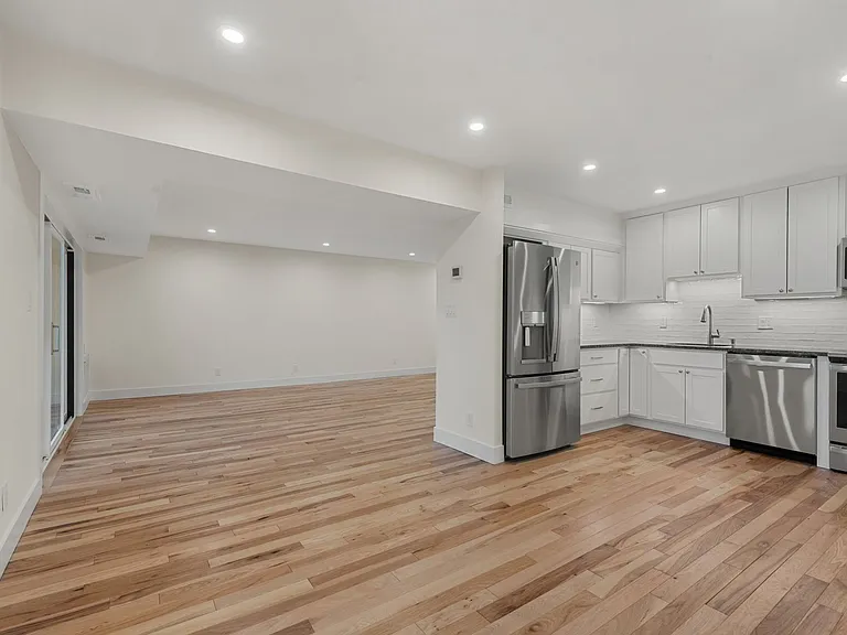 778C Fairview Ave — Photo 8