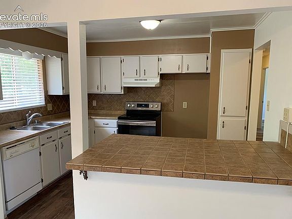 4th image of 2215 Montezuma Rd