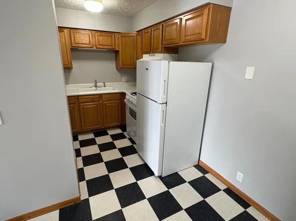 4311 Charles St Suite 6, Omaha, NE 68131