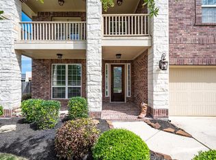 13519 Cottonwood Dr, Mont Belvieu, TX 77523