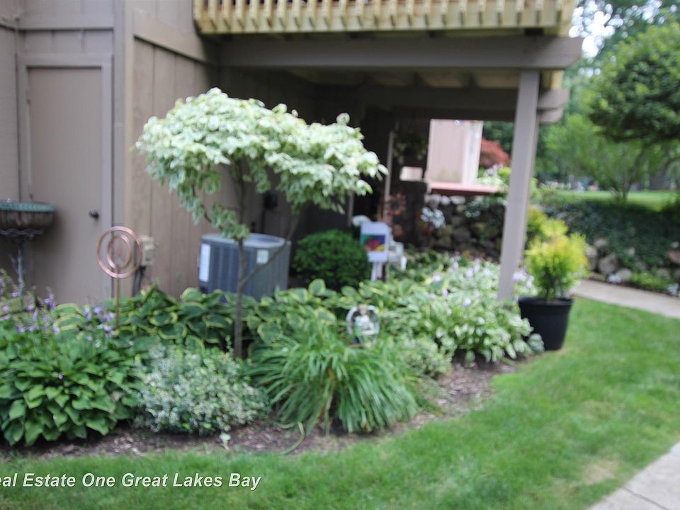1st image of 2342 Bay Woods Ct