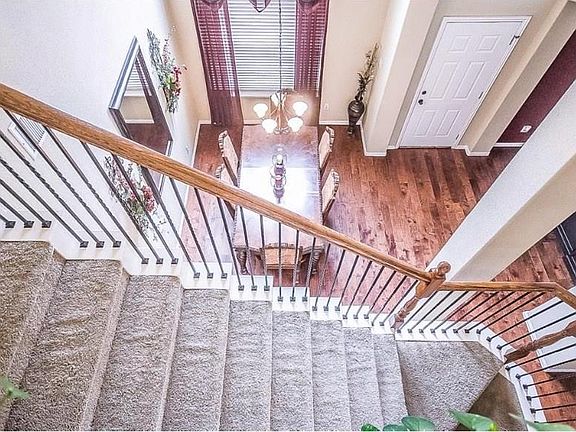 3rd image of 11739 Balch Springs Ct