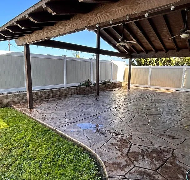 1483 La Corta Cir — Photo 31