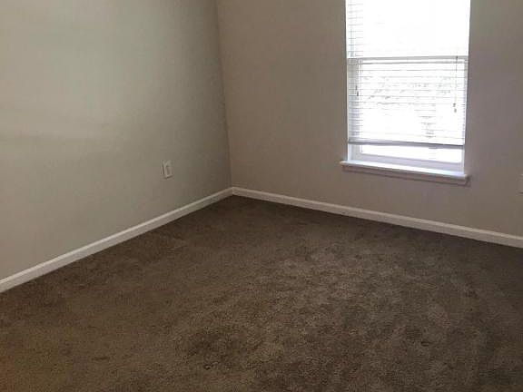 4th image of 8192 Cabin Lake Cir