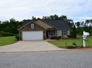 717 Barkwood Ct, Boiling Springs, SC 29316