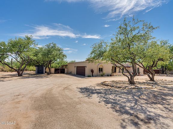 4th image of 11298 E Placita Molino