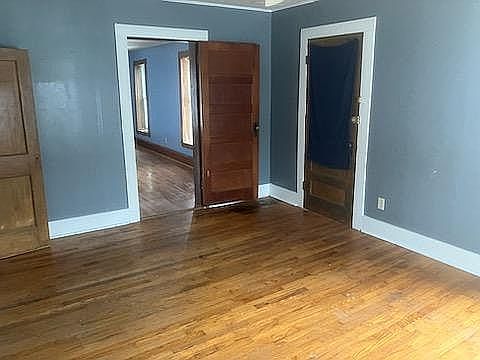 3rd image of 6421 Knernschield Rd