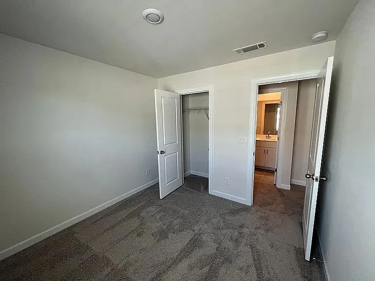 2027 Tears Ln — Photo 6