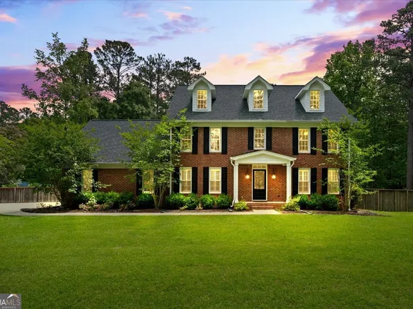 171 Ponderosa Dr, Fayetteville, GA 30214