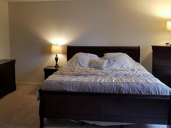 3rd image of 11609 185th Street Ct E