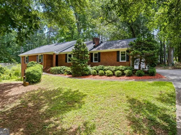 1161 Brookwood Dr, Watkinsville, GA 30677