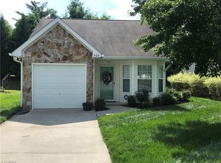 406 Nantucket Dr, Eden, NC 27288
