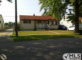 1018 Southlawn Ave, Flint, MI