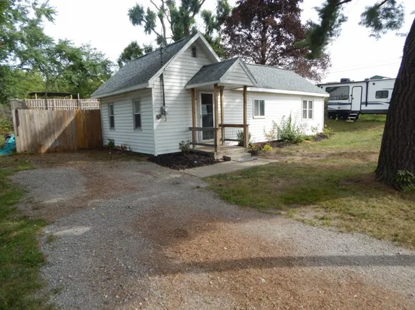209 E Hawley St, Lincoln, MI 48742