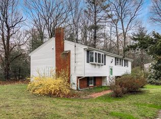 145 Woodland Dr, Hanover, MA 02339