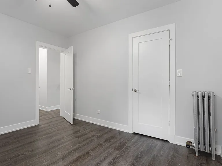 The 1521 Sherwin — Photo 61