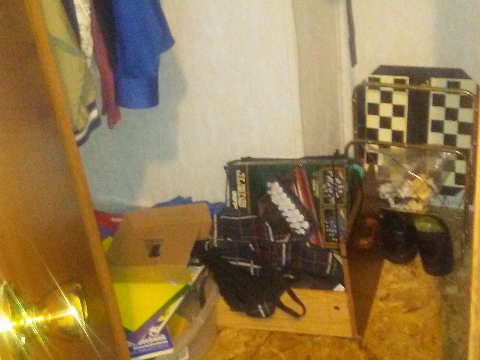 2nd Bedroom Closet