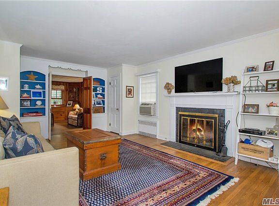 3rd image of 530 Pine Acres Blvd