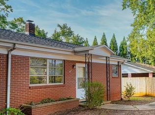 281 15th St SE #283, Hickory, NC 28602