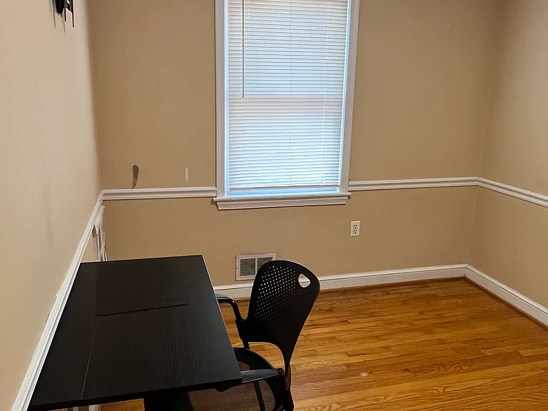5023 Kenesaw St — Photo 2