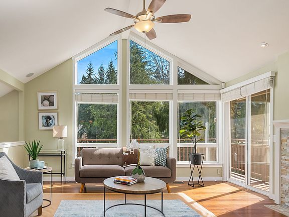 2nd image of 1831 177th Ave NE