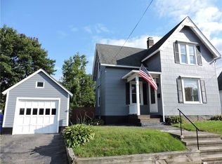 19 Center St, Thomaston, CT 06787