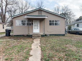 414 NE 4th St, Walnut Ridge, AR 72476
