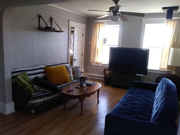 3rd image of 704 W Buckeye Ave