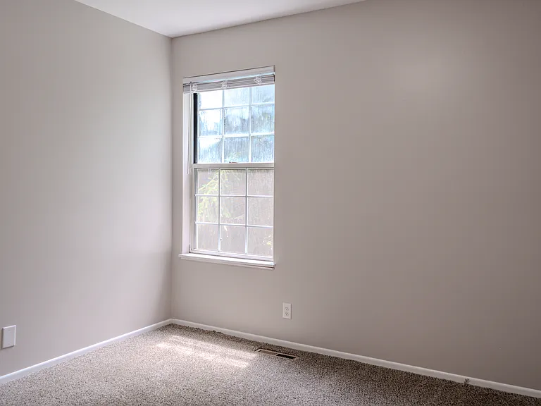 North Park Apartment Homes — Photo 32