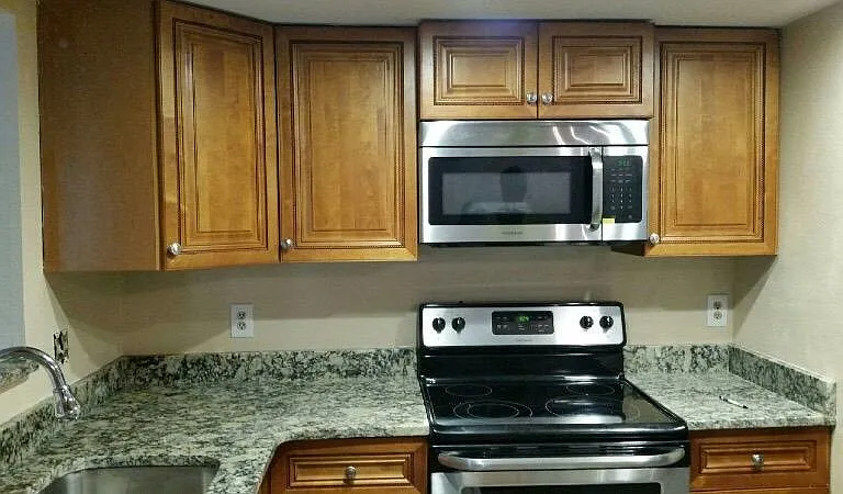 1129 Fuchsia Dr — Photo 2
