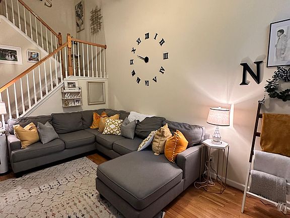 3rd image of 6006 Kohler Ln