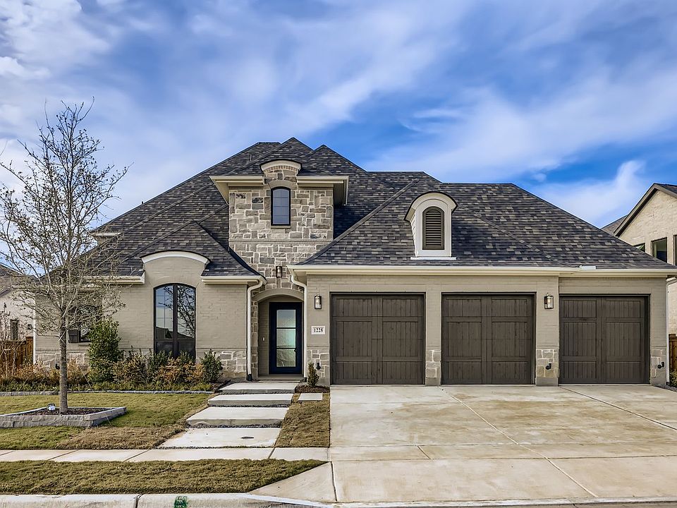 1228 High - Front Elevation