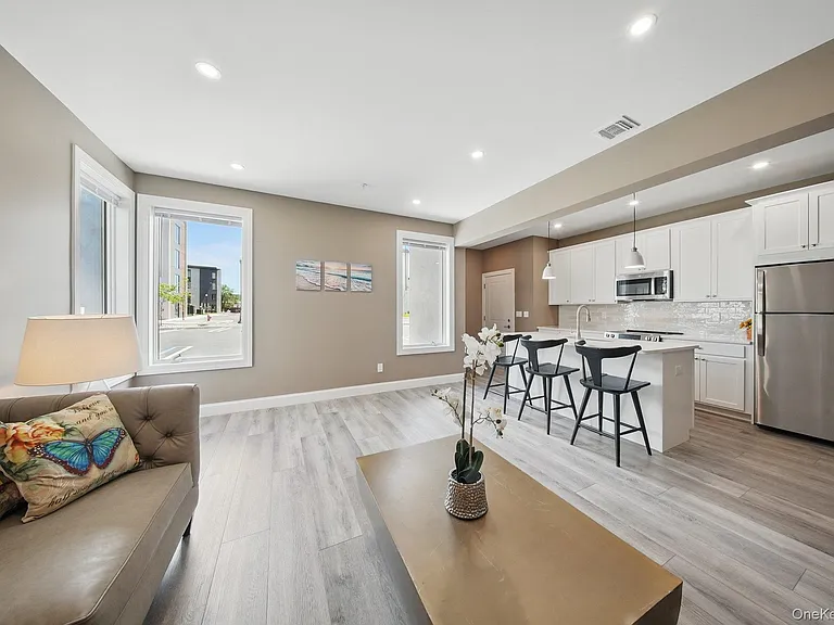 1 Giada Ln #5 — Photo 12