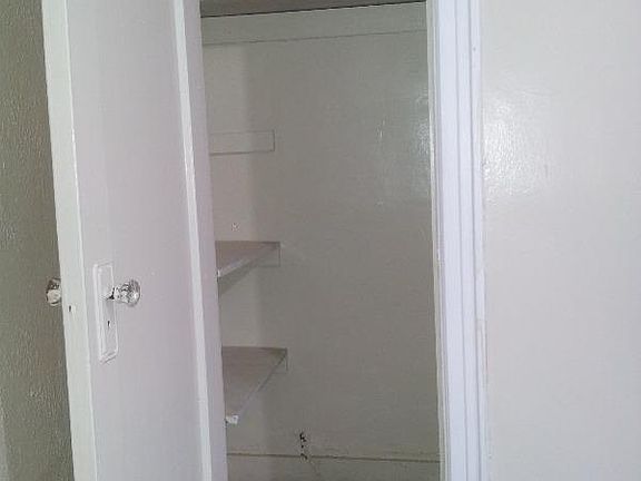 3rd image of 2505 Bedford Ave APT 3D