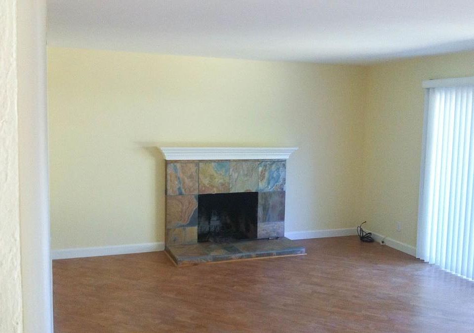 1st image of 3978 La Mesa Ln