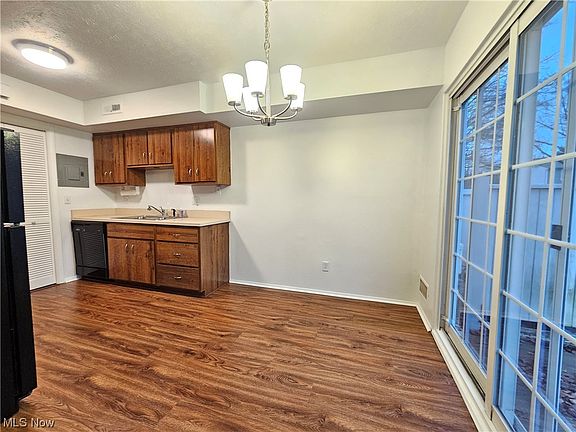 4th image of 20395 Williamsburg Ct #222B