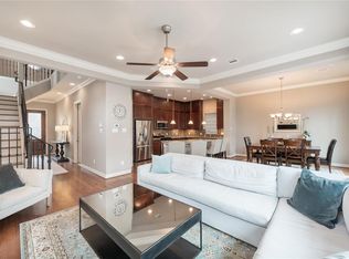 2112 Sherwin St, Houston, TX 77007