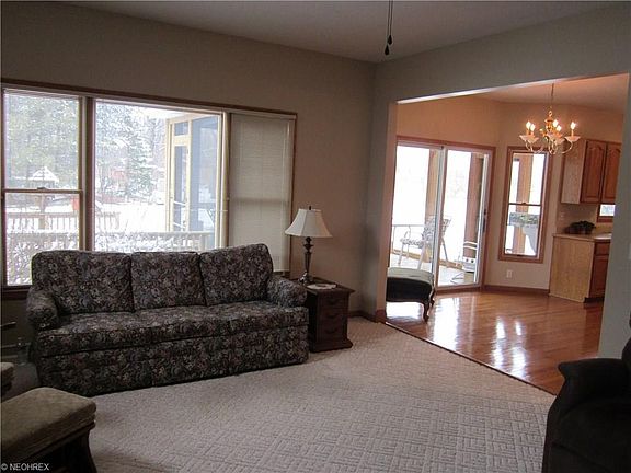 5th image of 5421 Oakwood Dr