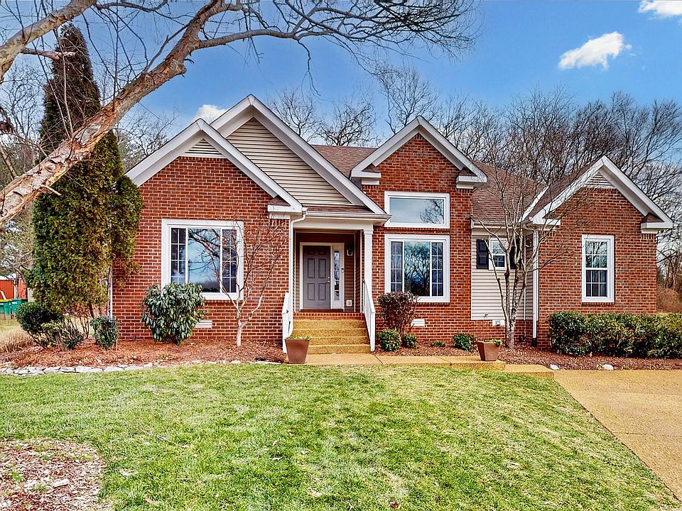 1st image of 1334 Branchside Ct